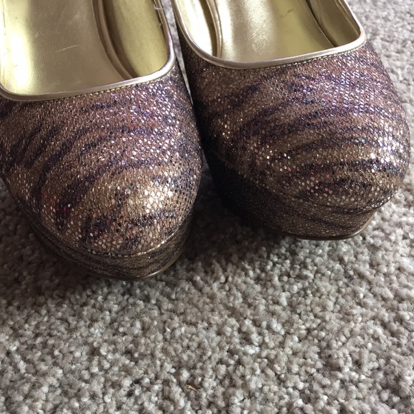 Nine West sparkly tiger stripe platform high heels - Picture 8 of 8